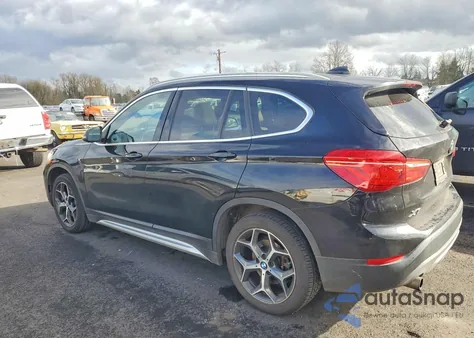 2018 BMW X1 xDrive28I из США, поврежденный, VIN WBXHT3C36J5L27043